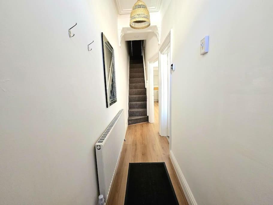 Entire House, Waterloo, Free Street Parking Βίλα Εξωτερικό φωτογραφία